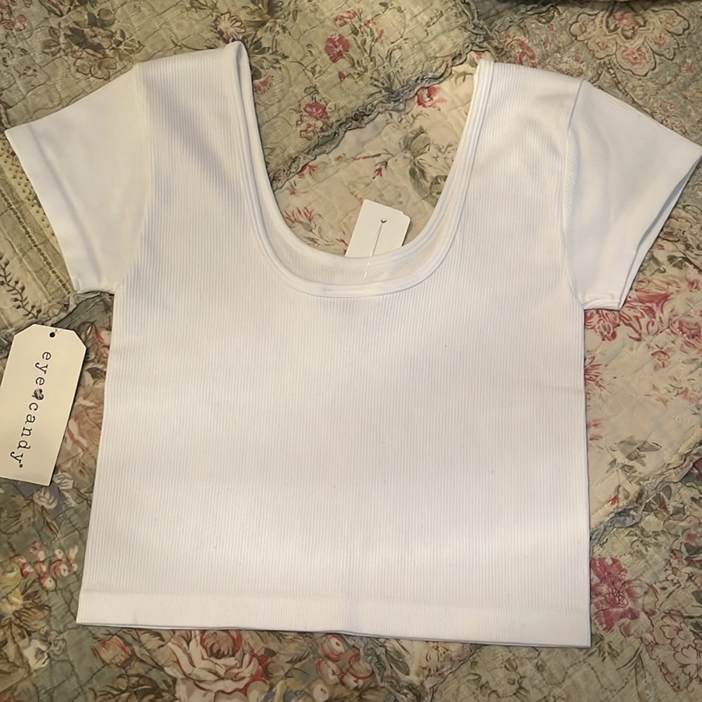 eye candy Ribbed Cropped Top - Picture 8 of 8